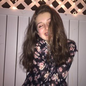 Meet your Posher, Olivia